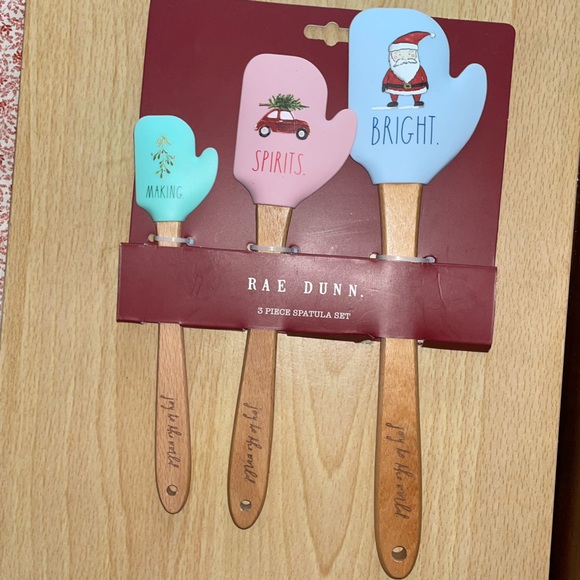 Rae Dunn MAKING SPIRITS BRIGHT Spatula Set - Picture 2 of 9